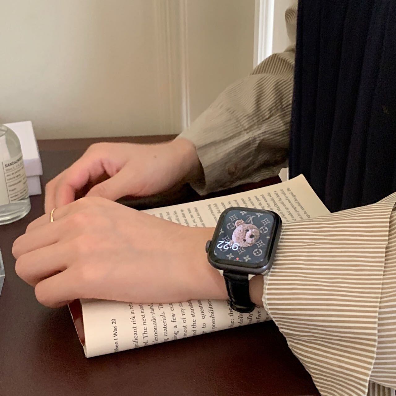 Skinny Leather Apple Watch Band スキニーレザーApple Watchバンド R01261