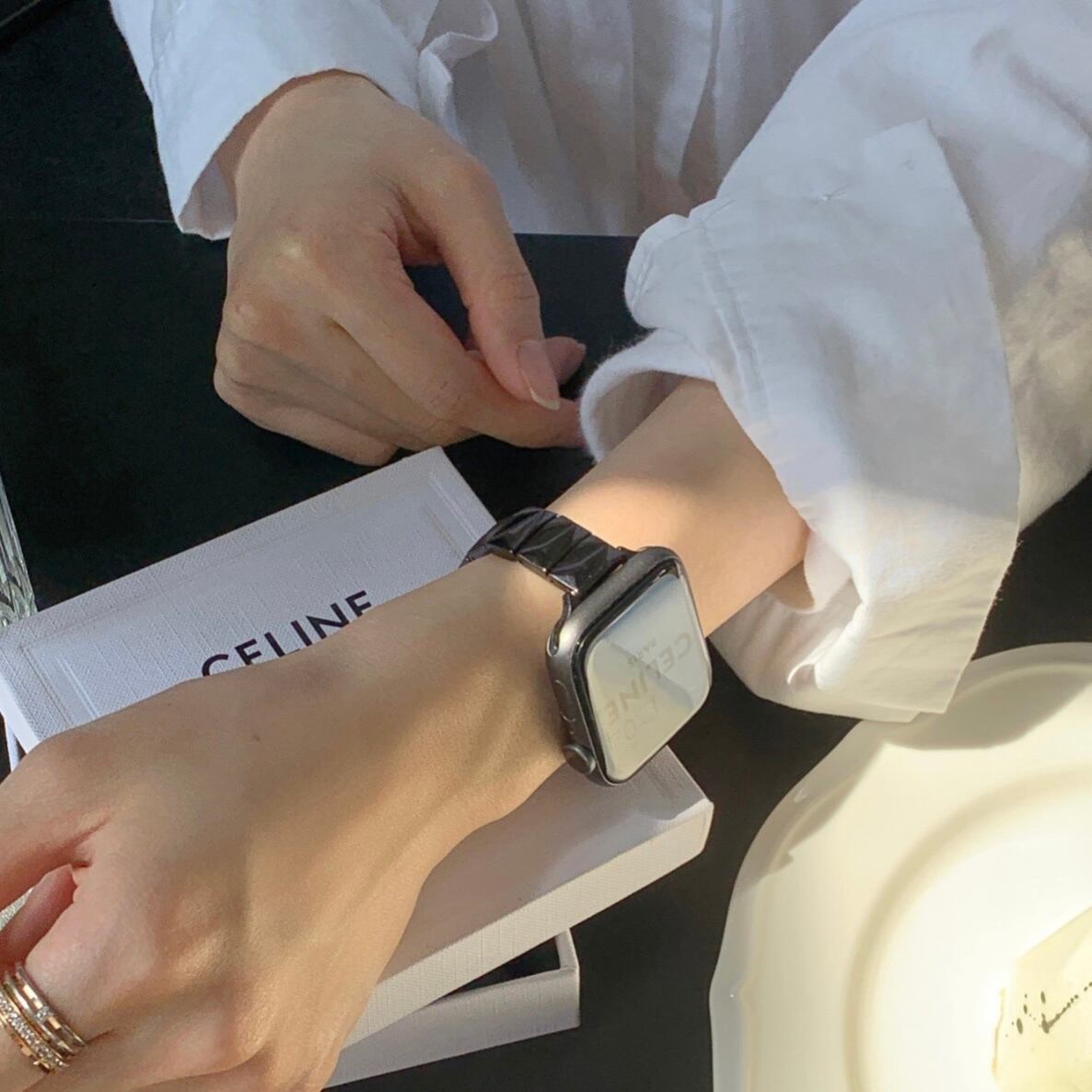 Simple Skinny Triangle Apple Watch Band シンプルスキニートライアングルバンド R01247