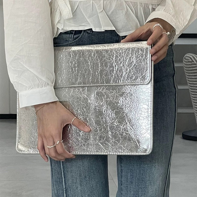 Silver MacBook Bag シルバーMacBookバッグ R02031