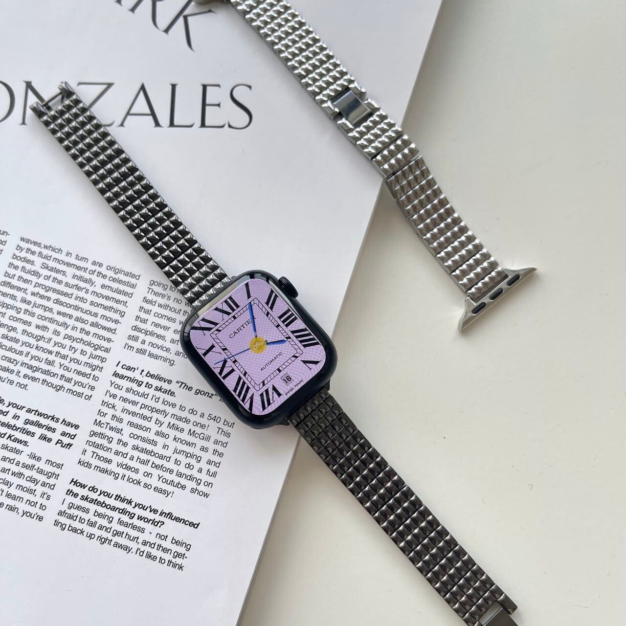 Simple Apple Watch Band R01179