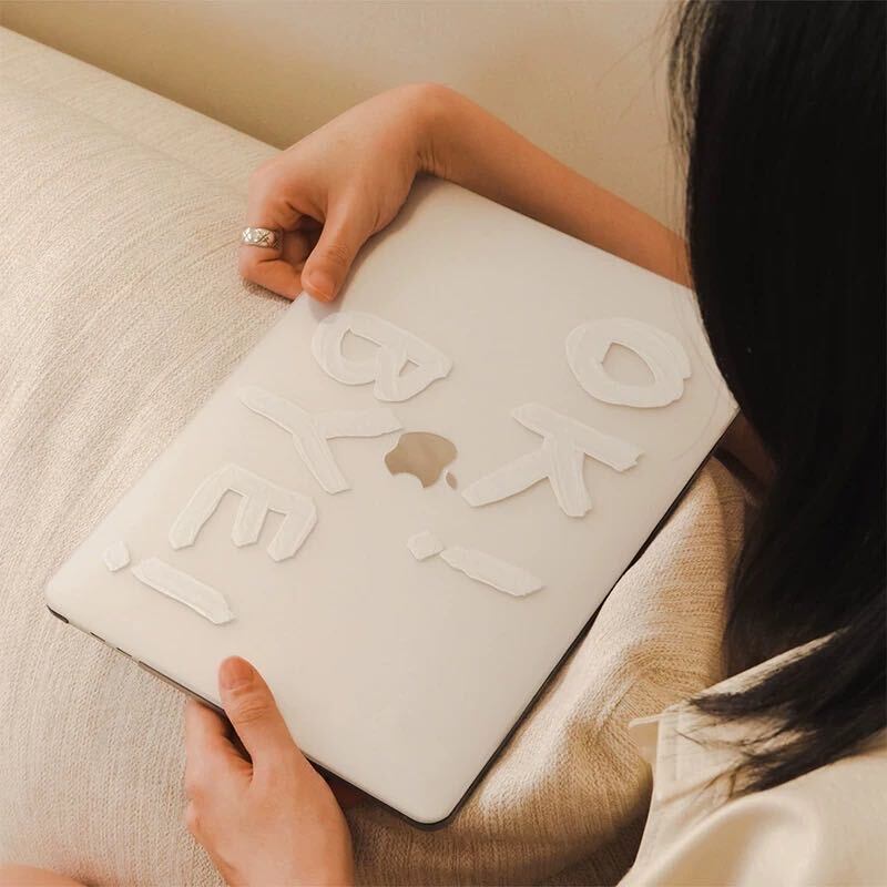 Clear "OK! BYE!" MacBook Cover クリア"OK! BYE!"MacBookカバー R01321