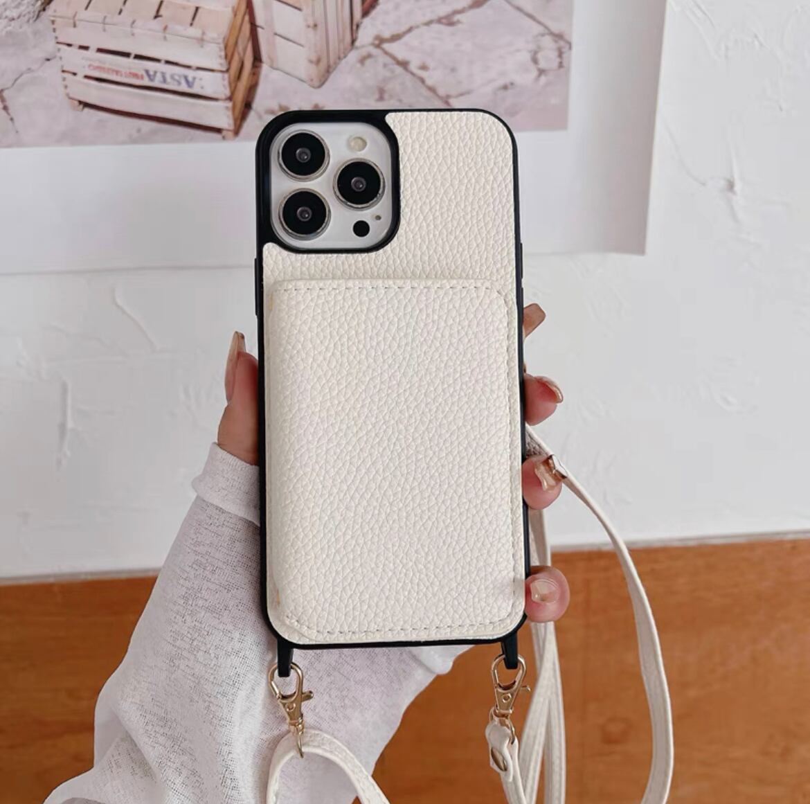 Leather Shoulder iPhone case with Two Fold Card Holder レザーショルダースマホケースと二つ折りカードホルダー R01432