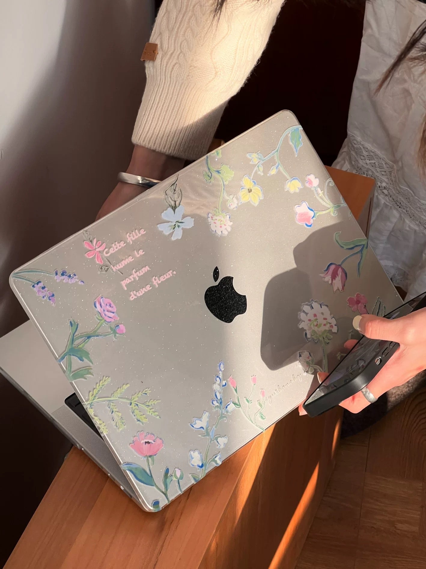 Clear Flower MacBook Cover クリアフラワーMacBookカバー R02025