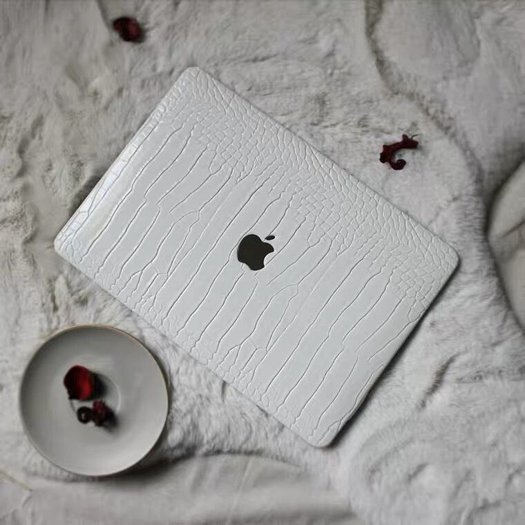 White Leather pattern Macbook ホワイトレザーMacBookカバー MC0026