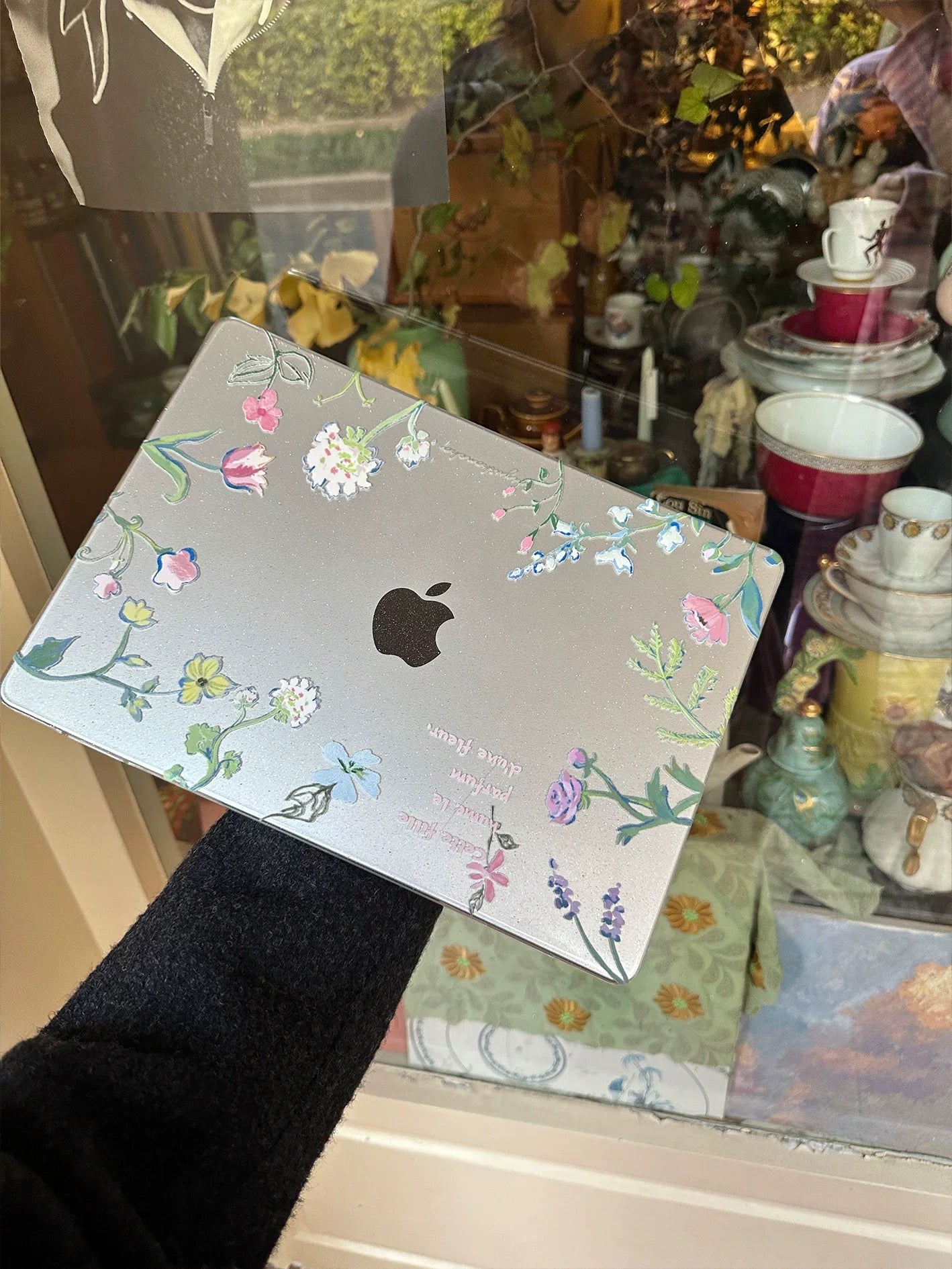Clear Flower MacBook Cover クリアフラワーMacBookカバー R02025