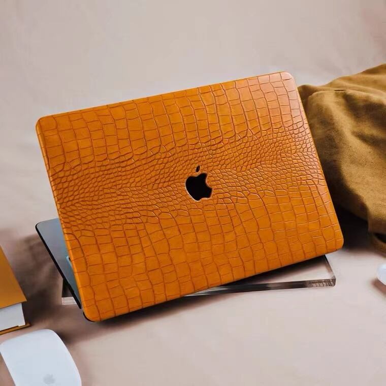 Orange Leather MacBook Cover オレンジレザーMacBookカバー R01193