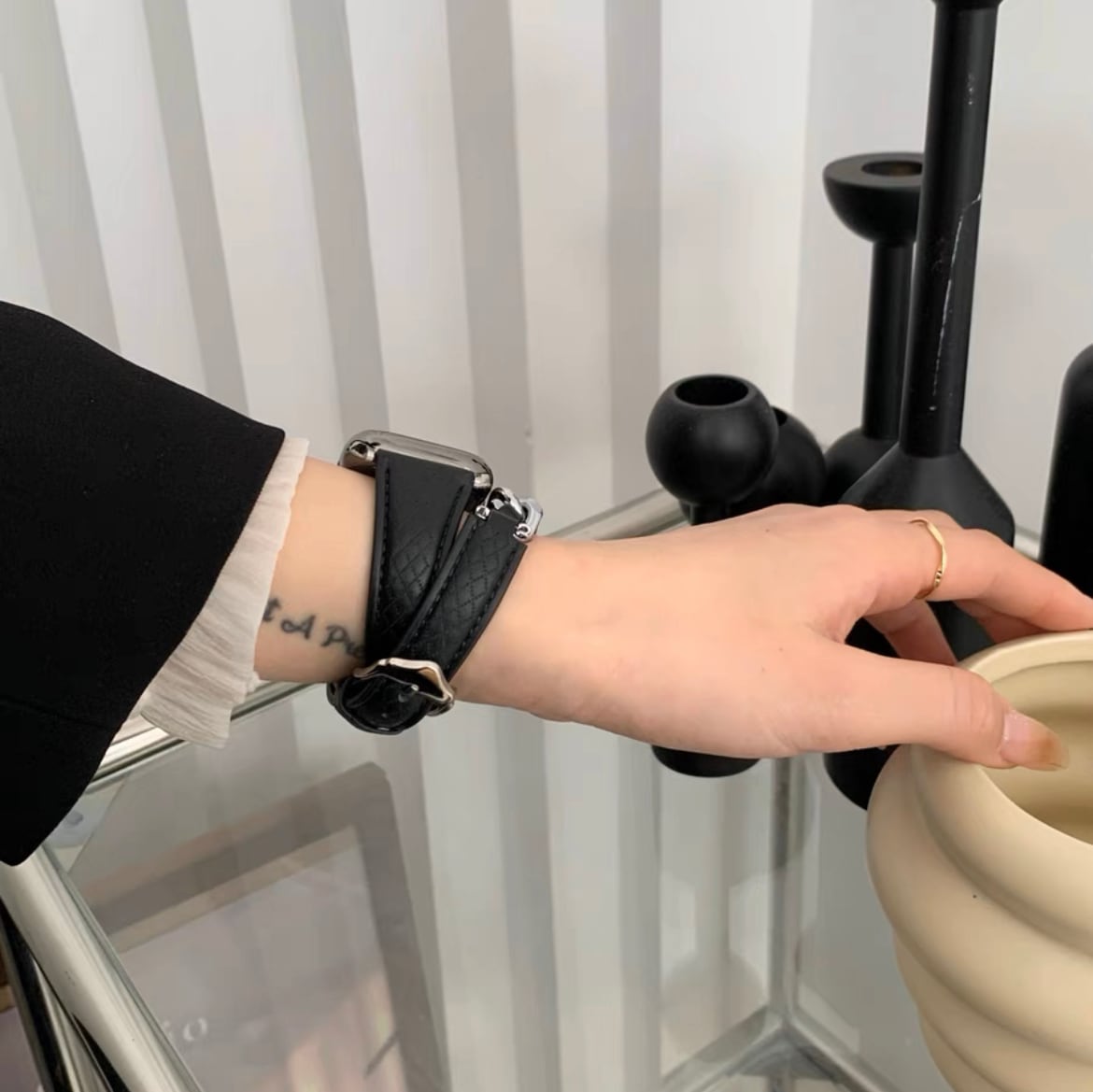 Long Chain Black Leather Apple Watch Band ロングチェーンブラックレザーApple Watchバンド　R01327
