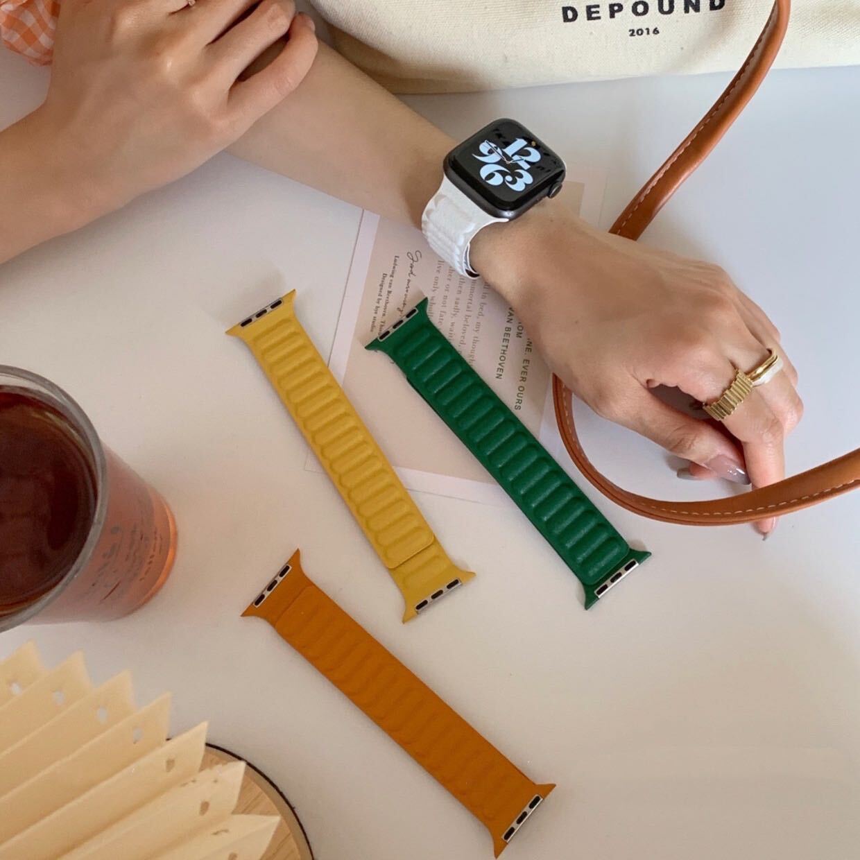 Simple Magnet Apple Watch Band シンプルマグネットApple Watchバンド　R01260