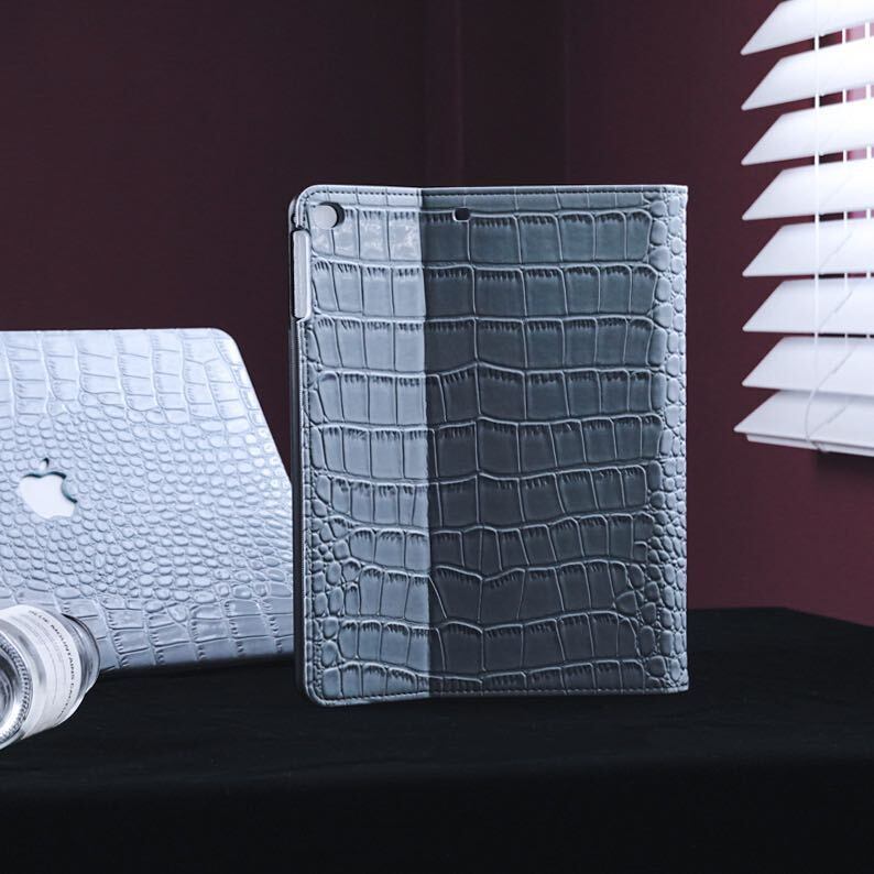 Blue Leather iPad case ブルーレザーiPadケース　R01268