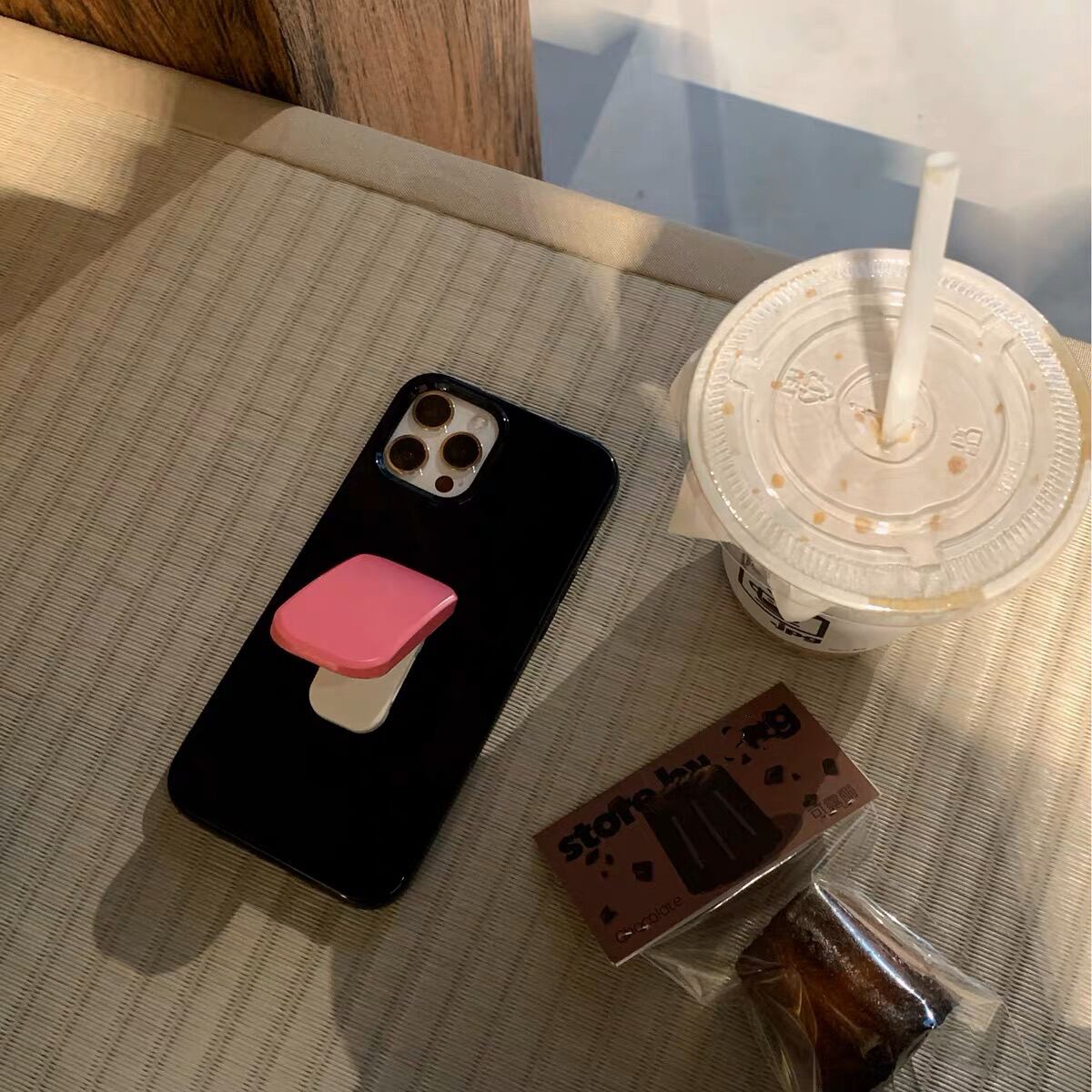 Black Pink iPhone case with Stand ブラックピンクiPhoneケース　R01294