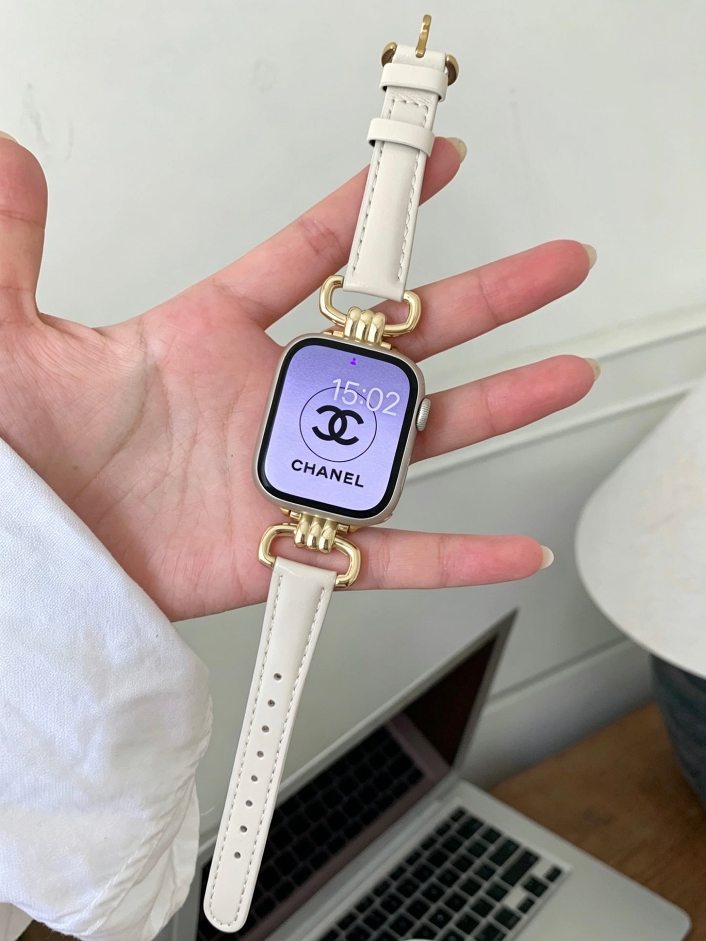 Elegant Leather Style Apple Watch Band　 エレガントレザースタイルAppleWatchバンド　R02153