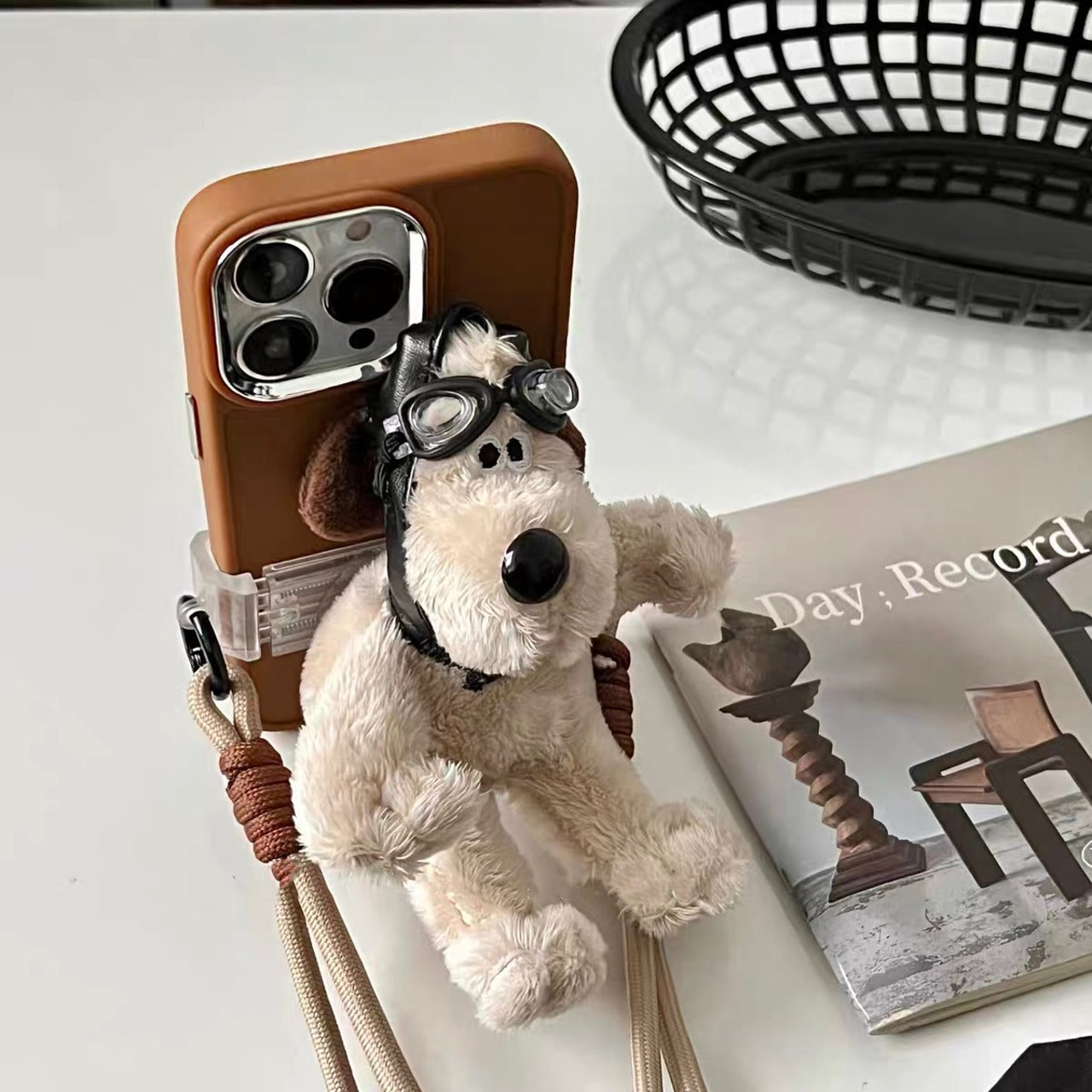 Pilot Fluffy Dog iPhone Strap with iPhone case パイロットワンちゃんストラップとチェックスマホケース　R01430