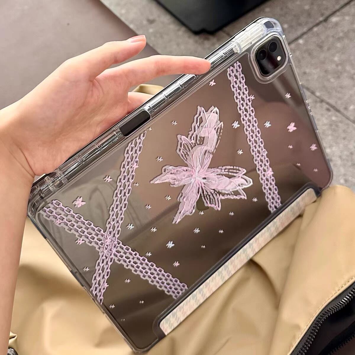 ”Butterfly Effect” Clear iPad Case ”バタフライエフェクト”クリアiPadケース　R01390