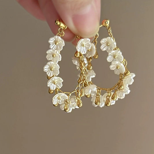 "Flower Hoop" Earring ”フラワーフープ”ピアス　R02080