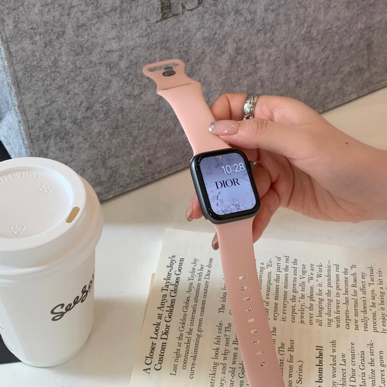 Pink Silicon Apple Watch Band ピンクシリコンアップルウォッチバンド R01279