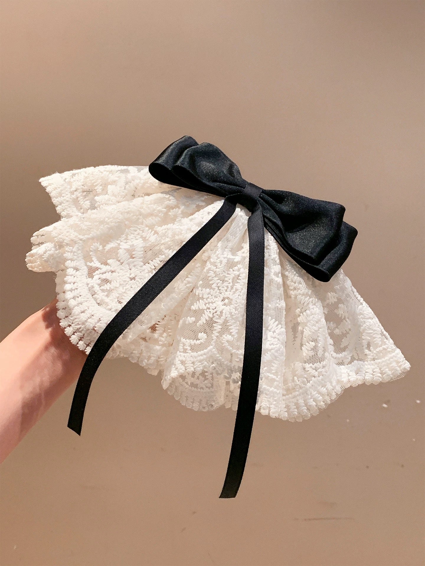 “French Lace Ribbon “ Hair Clip ”フレンチレースリボン”ヘアークリップ　R02137