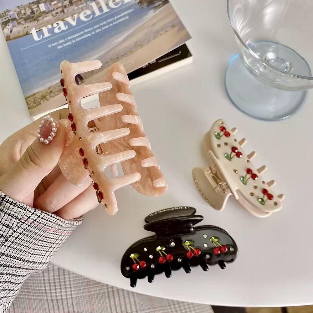 “Cherry Girl “ Hair Clip ”チェリーガール”ヘアークリップ　R02139