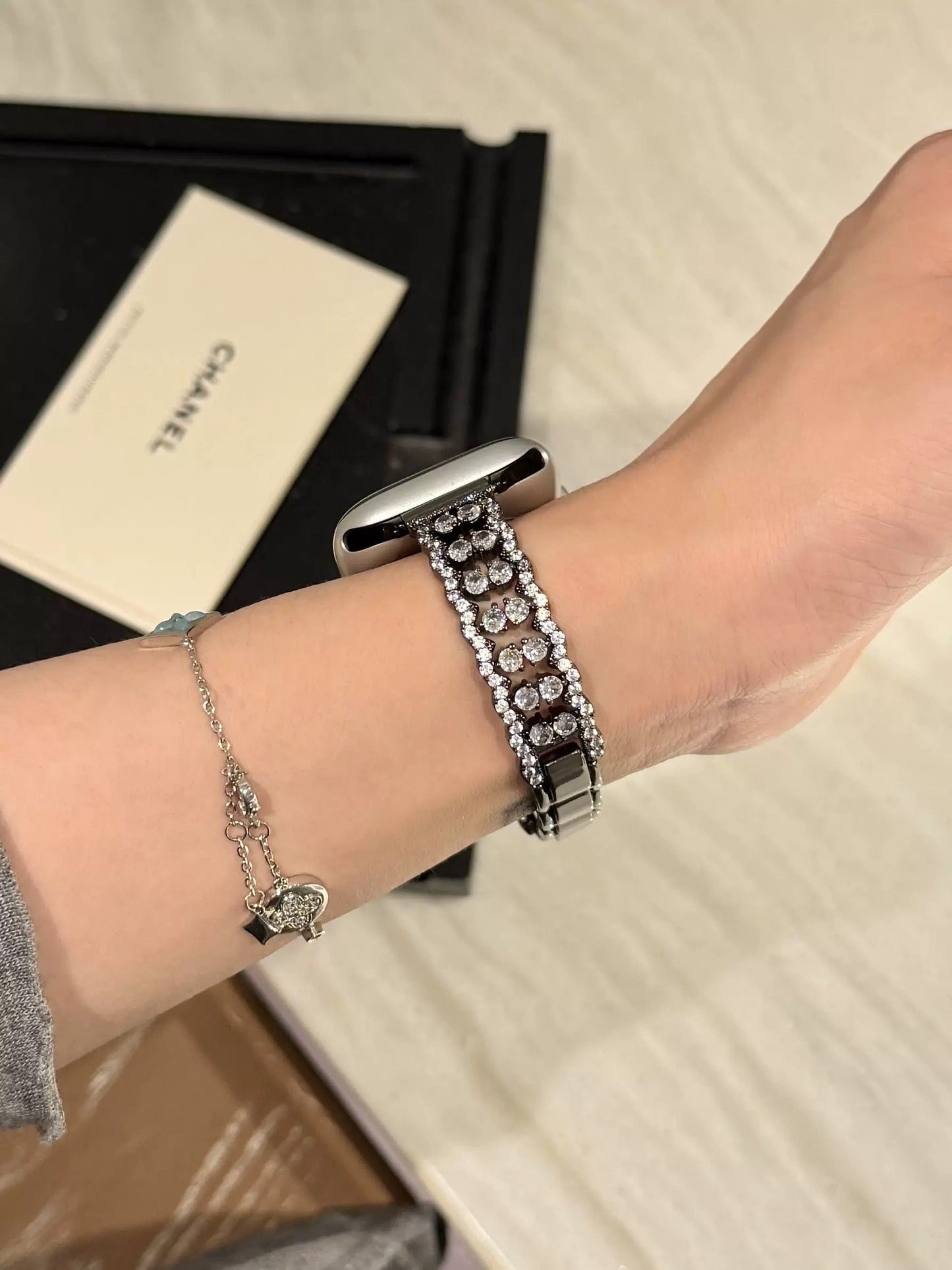 Shining Lace Bracelet Apple Watch Band　 キラキラレースブレスレット風AppleWatchバンド　R02145