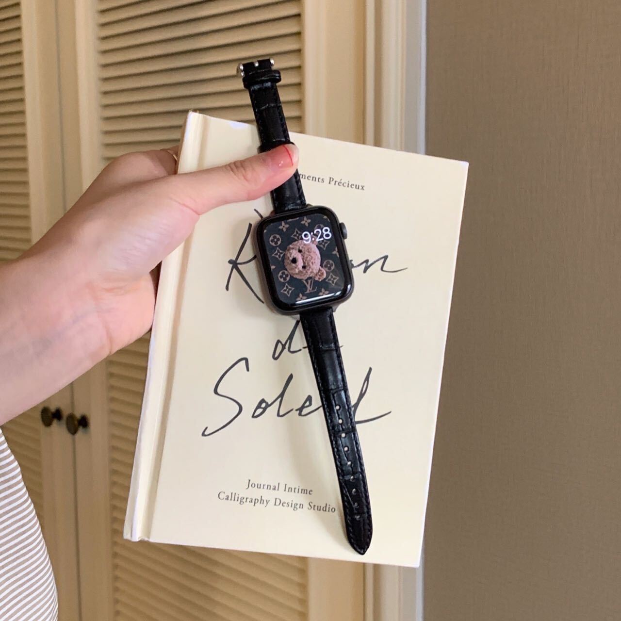 Skinny Leather Apple Watch Band スキニーレザーApple Watchバンド　R01261