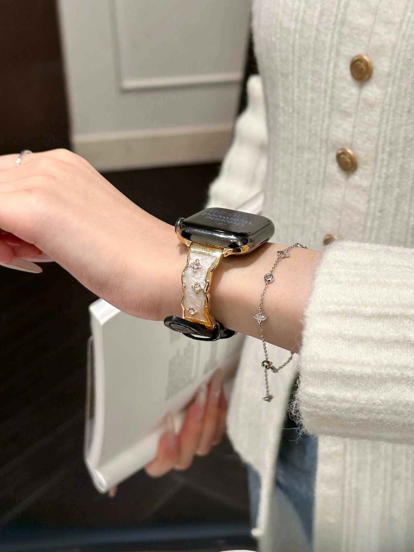 Elegant Shining Leather Style Apple Watch Band　 エレガントキラキラレザースタイルAppleWatchバンド　R02157