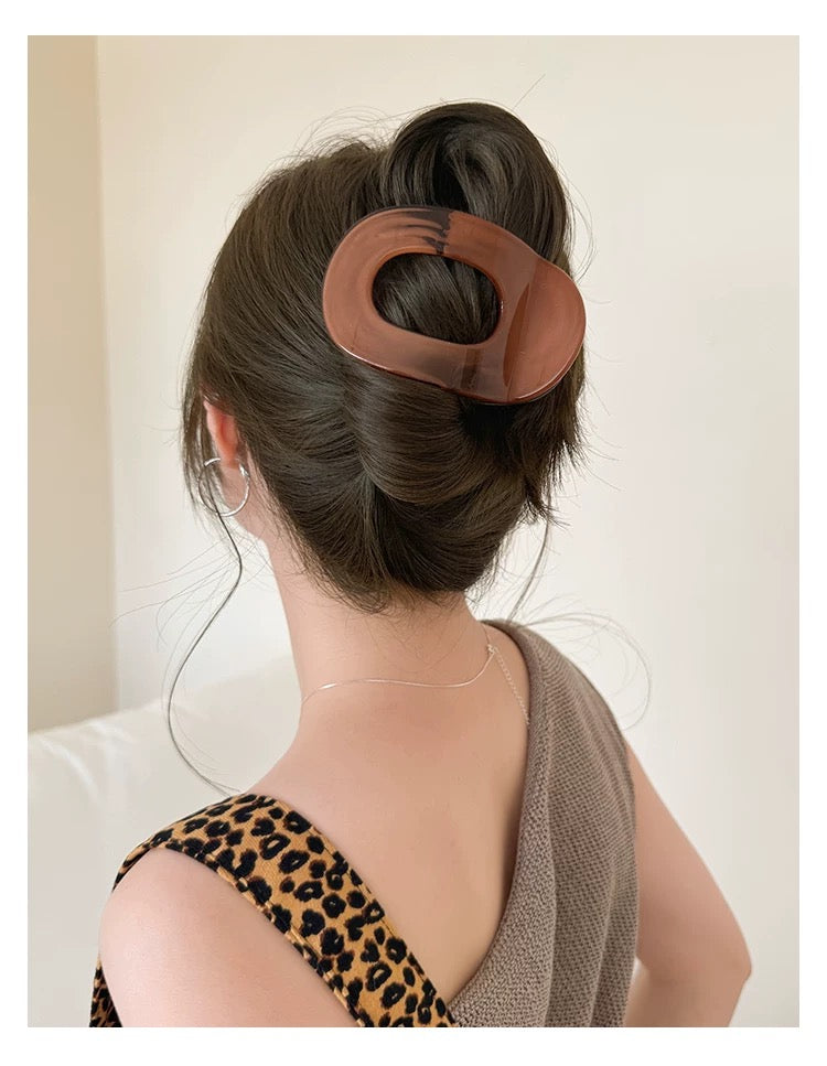 “Casual Elegant“ Hair Clip ”カジュアルエレガント”ヘアークリップ　R02132