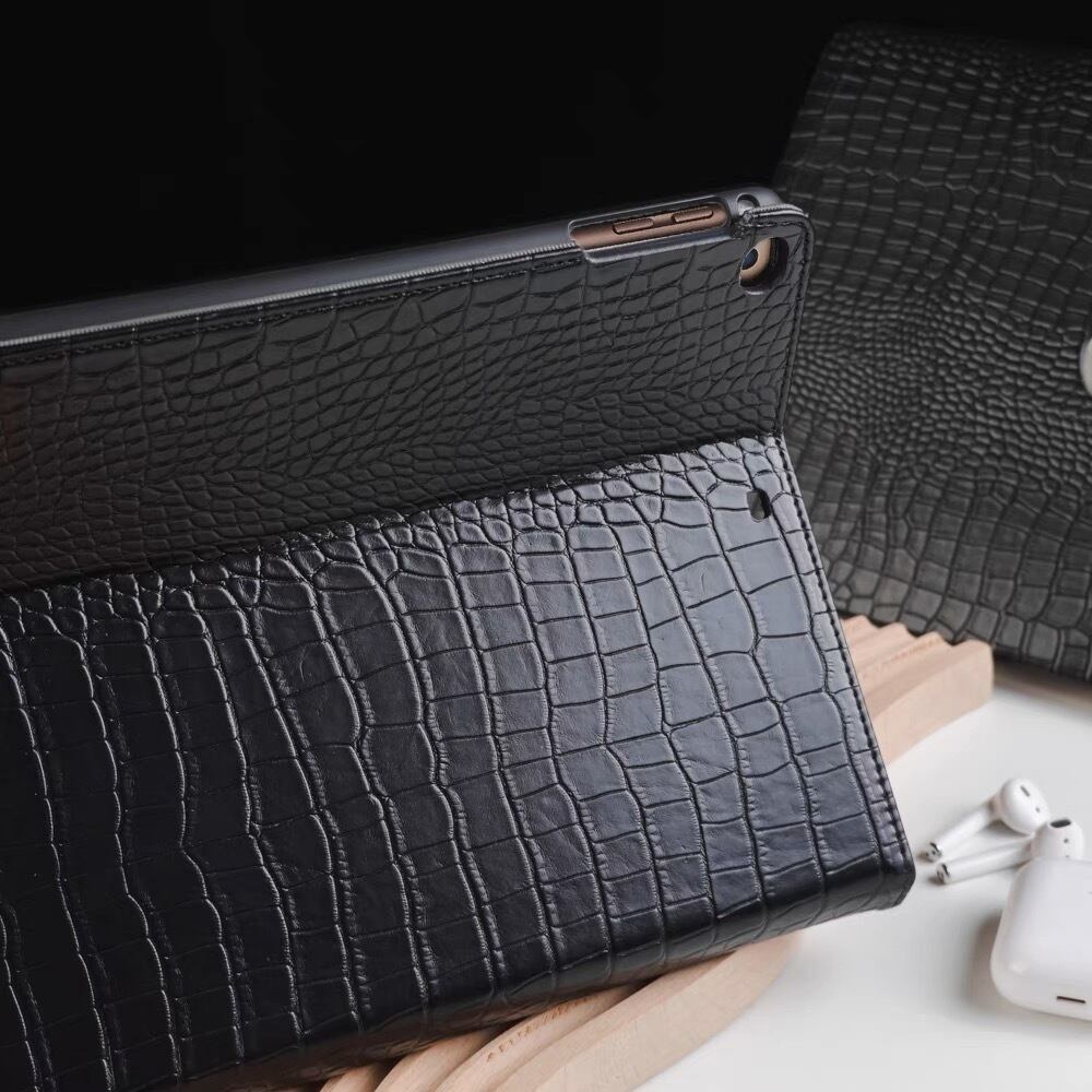Black Leather iPad case ブラックレザーiPadケース　R01282