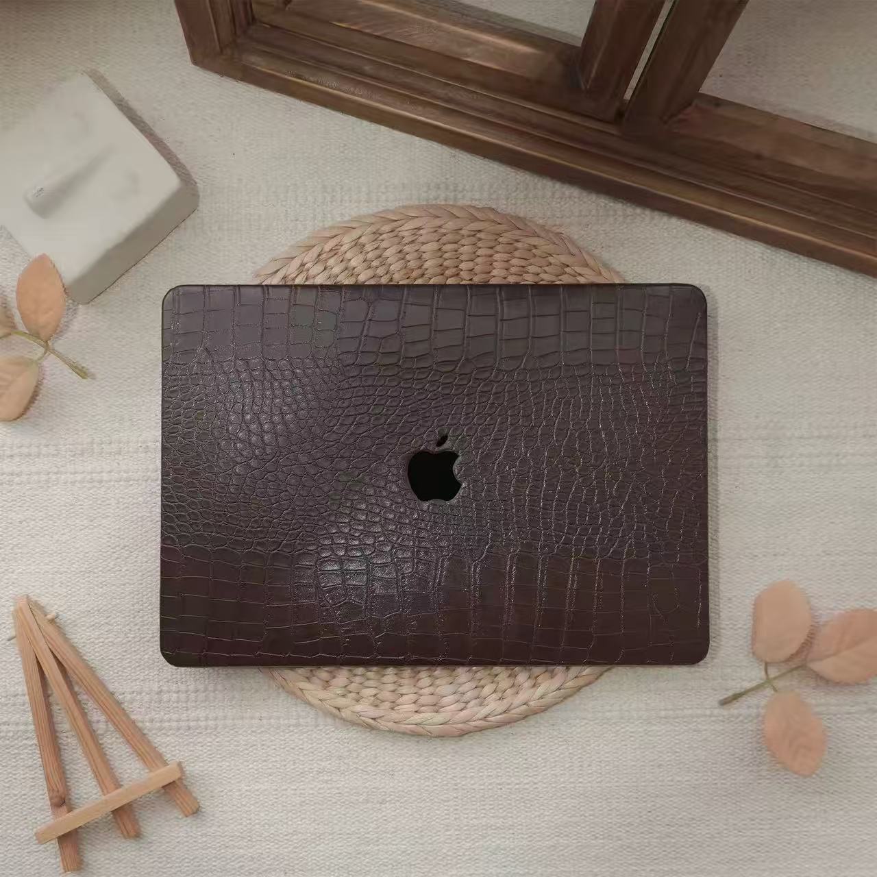 Brown Leather Style MacBook Cover　ブラウンレザースタイルMacBookカバー　R02174