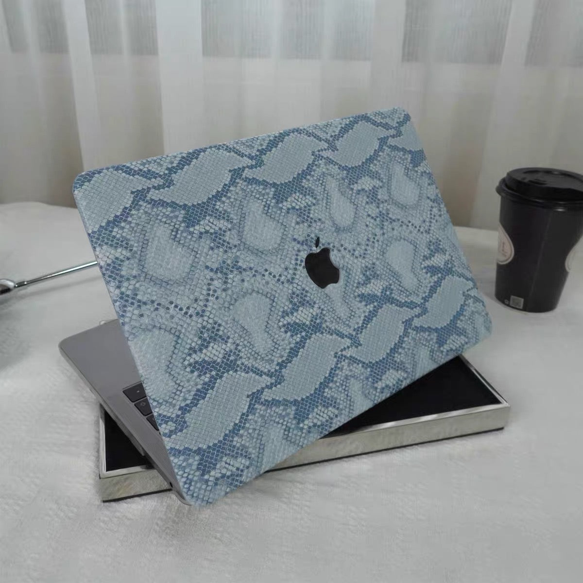 Blue Leather Style MacBook Cover　ブルーレザースタイルMacBookカバー　R02172