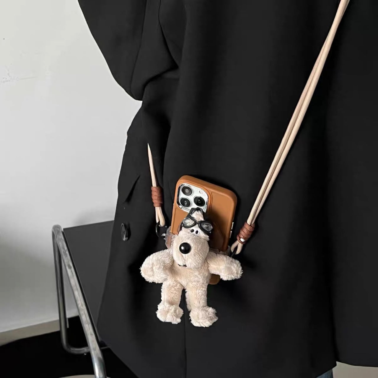 Pilot Fluffy Dog iPhone Strap with iPhone case パイロットワンちゃんストラップとチェックスマホケース　R01430