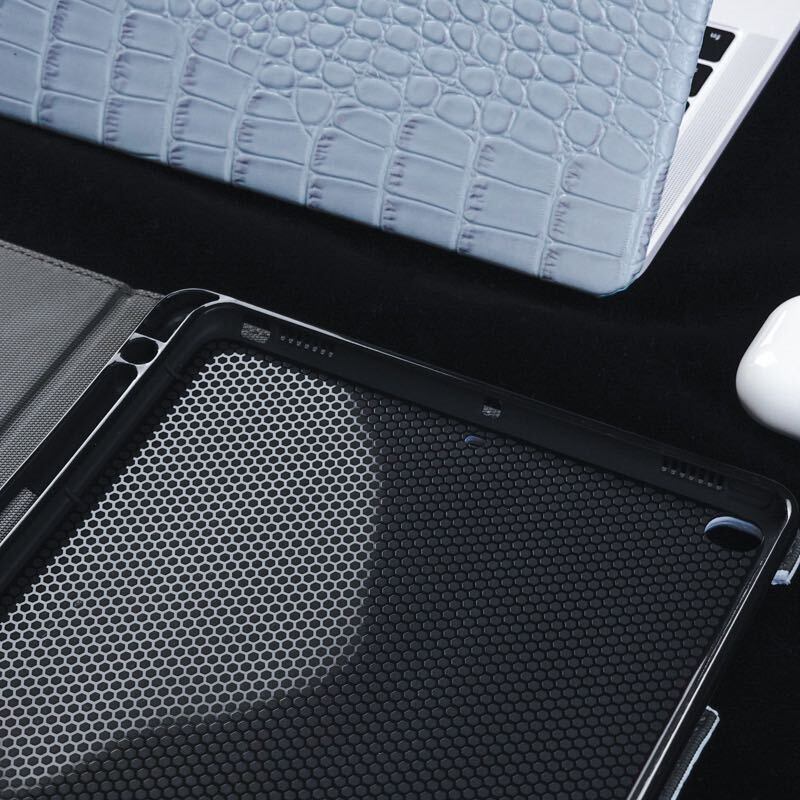 Blue Leather iPad case ブルーレザーiPadケース　R01268