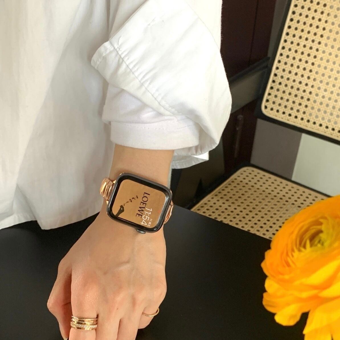 Simple Skinny Triangle Apple Watch Band シンプルスキニートライアングルバンド　R01247