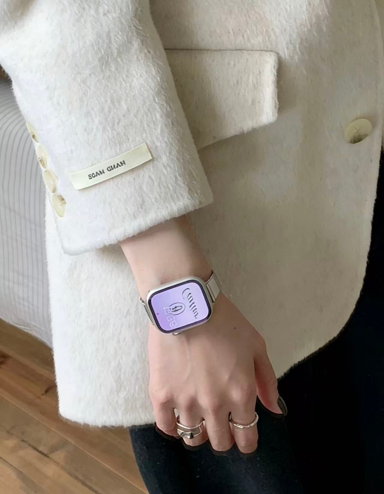 “Spring Petal” Apple Watch Band　 “春の花びら風”AppleWatchバンド　R02143