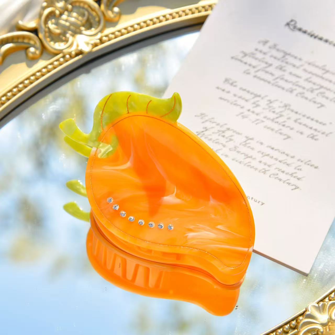 “Tropical Hair “ Hair Clip ”トロピカルヘアー”ヘアークリップ　R02133