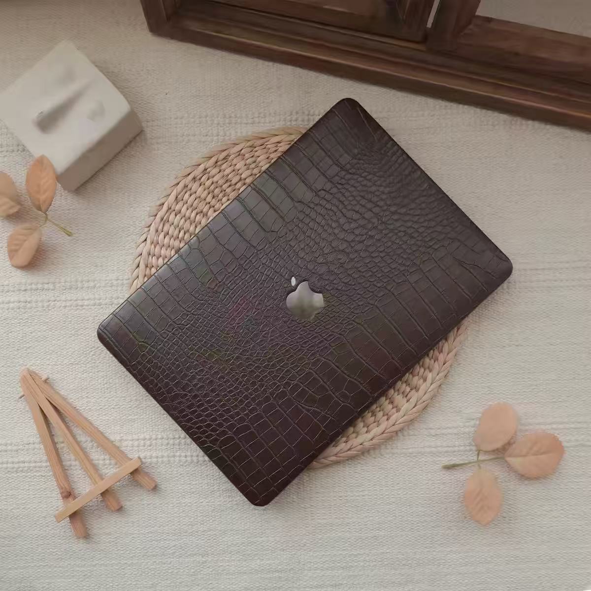 Brown Leather Style MacBook Cover　ブラウンレザースタイルMacBookカバー　R02174