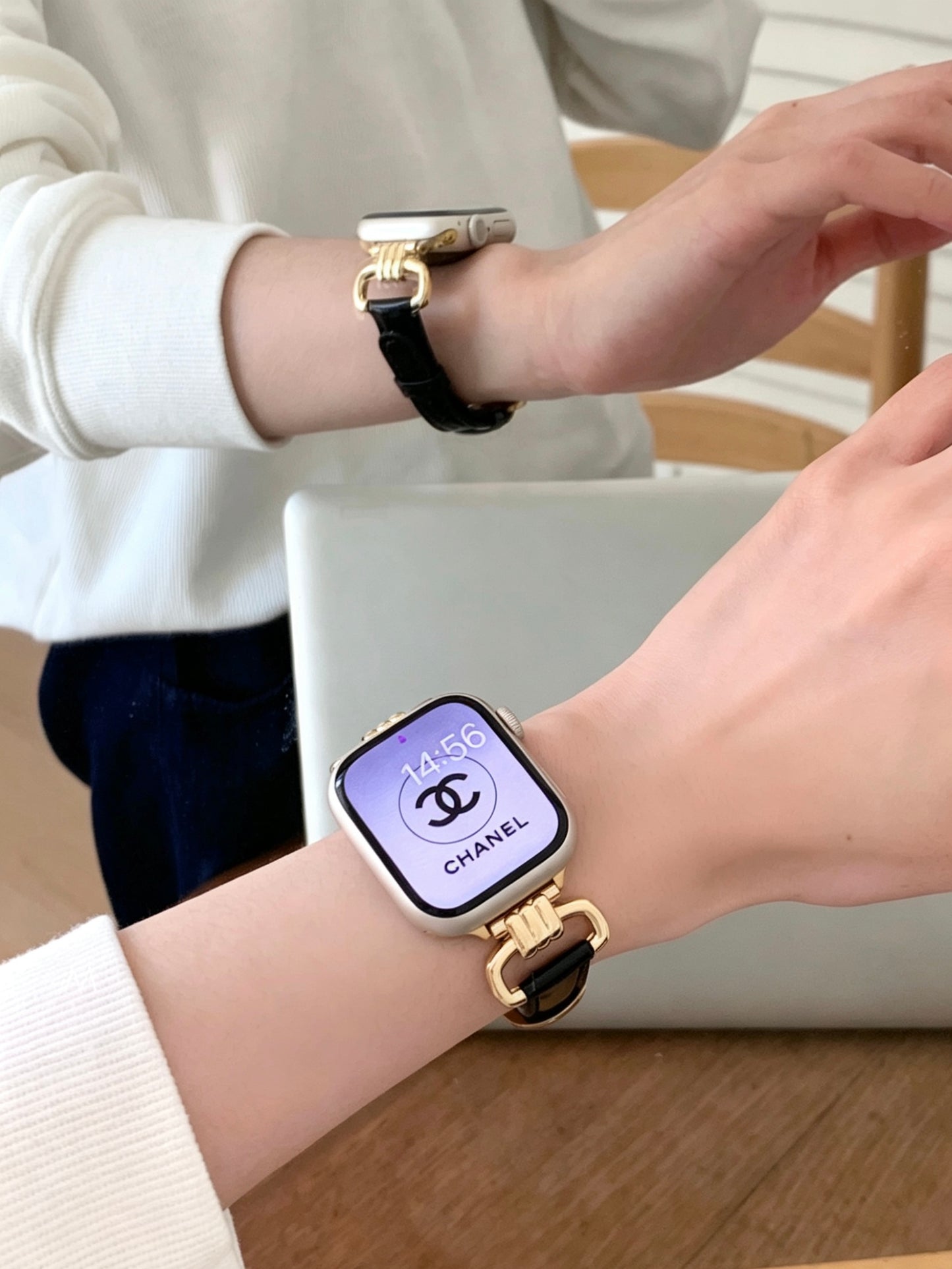 Elegant Leather Style Apple Watch Band　 エレガントレザースタイルAppleWatchバンド　R02153
