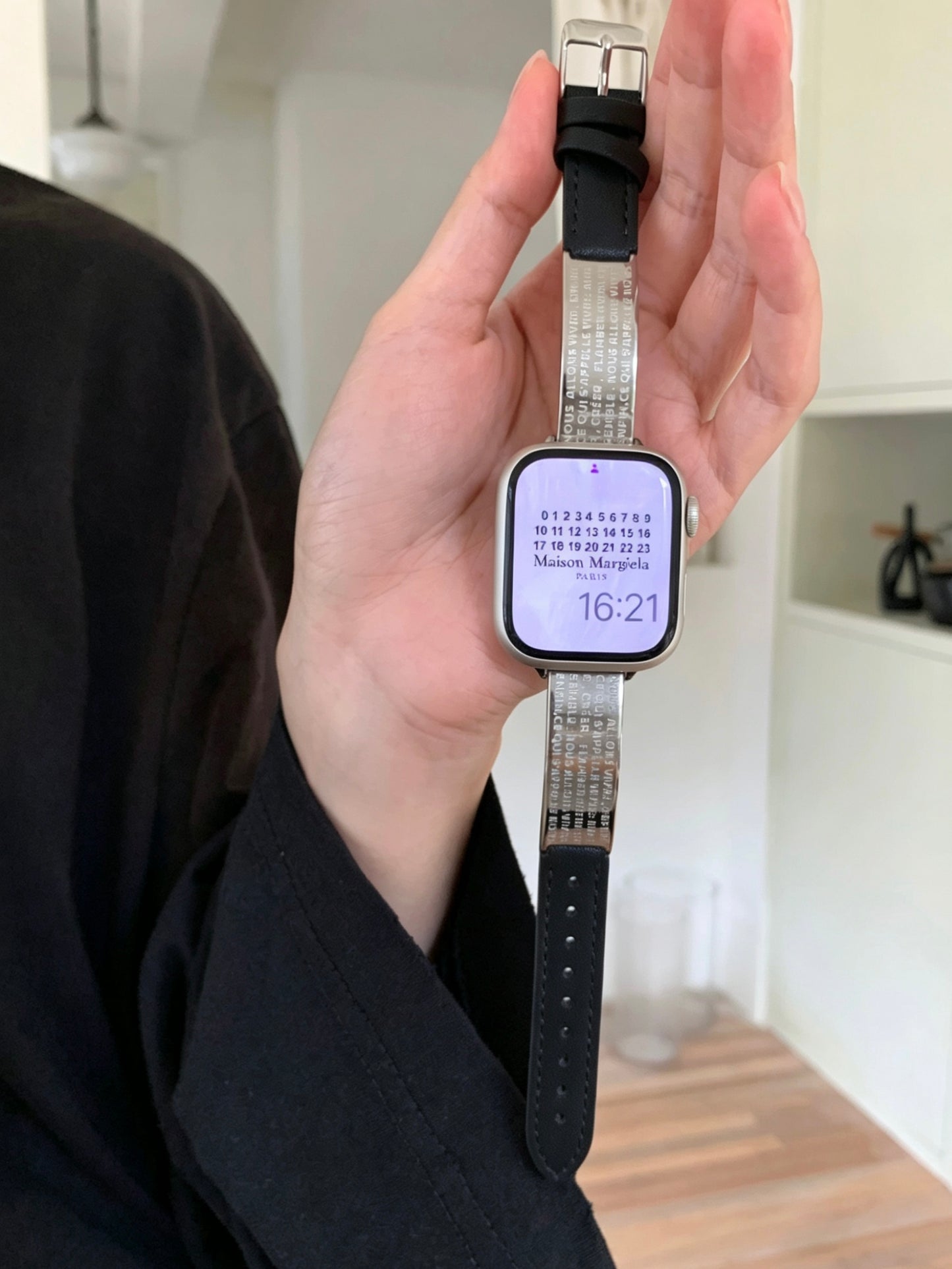 Metal & Leather Style Apple Watch Band　 メタル＆レザースタイルAppleWatchバンド　R02154