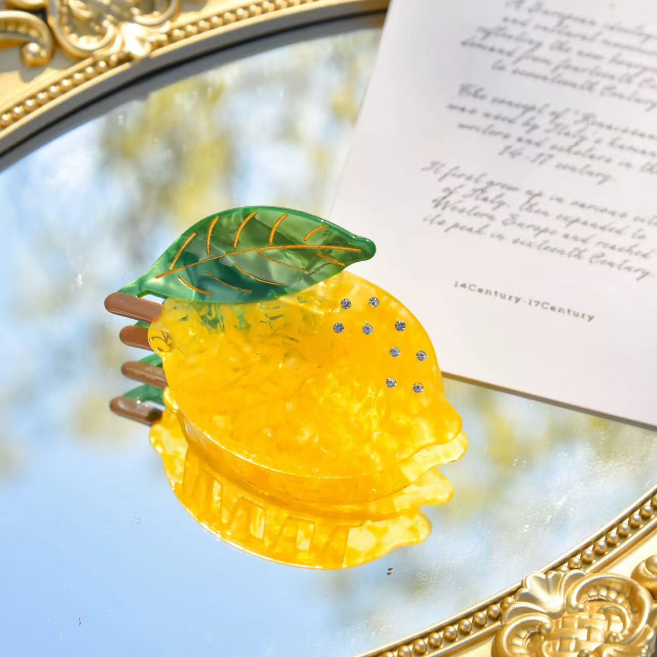 “Tropical Hair “ Hair Clip ”トロピカルヘアー”ヘアークリップ　R02133