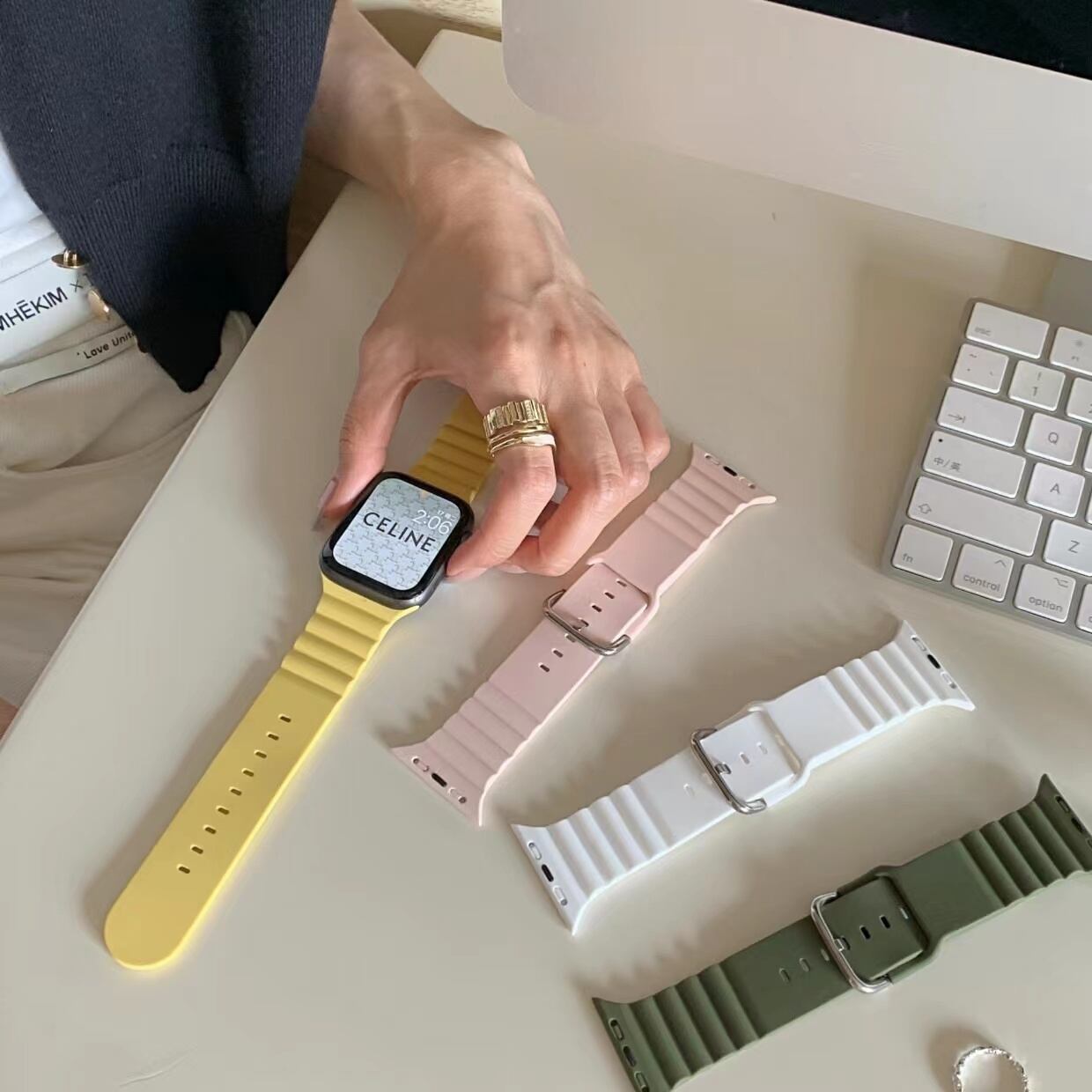 Simple Silicon Apple Watch Band シンプルシリコンアップルウォッチバンド　R01270