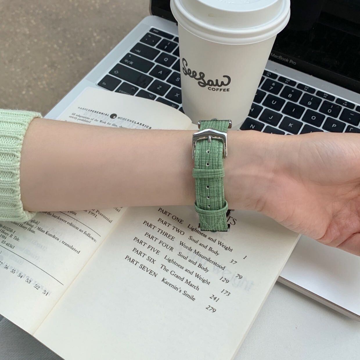 Light Color Leather Apple Watch Band ライトカラーレザーApple Watchバンド　R01265